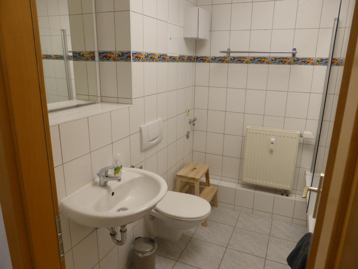 Jena City Apartment, Balkon, Sonnig, Wifi, Parkplaetze, Naehe Zentrum エクステリア 写真